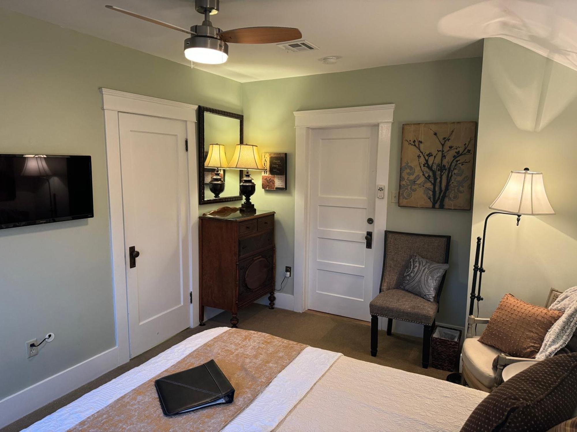 Bayberry Inn B&B And Oregon Wellness Retreat Ashland Esterno foto